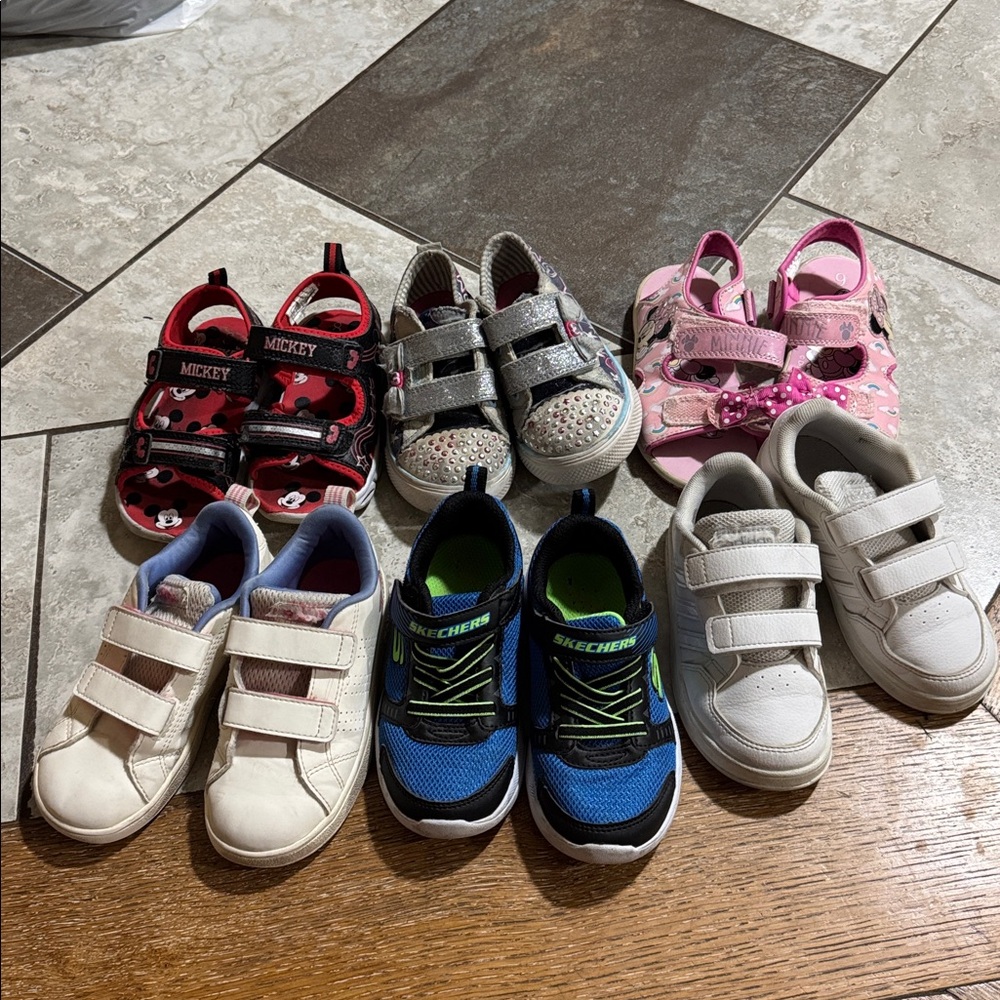 Used us size 9 Kids Sneakers ，total 6 pairs